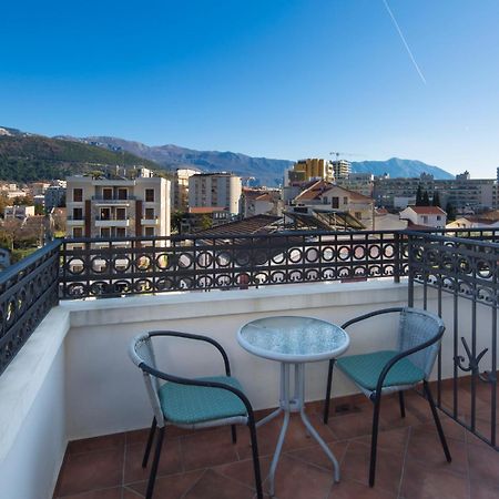 Villa Ljubanovic Budva Phòng bức ảnh
