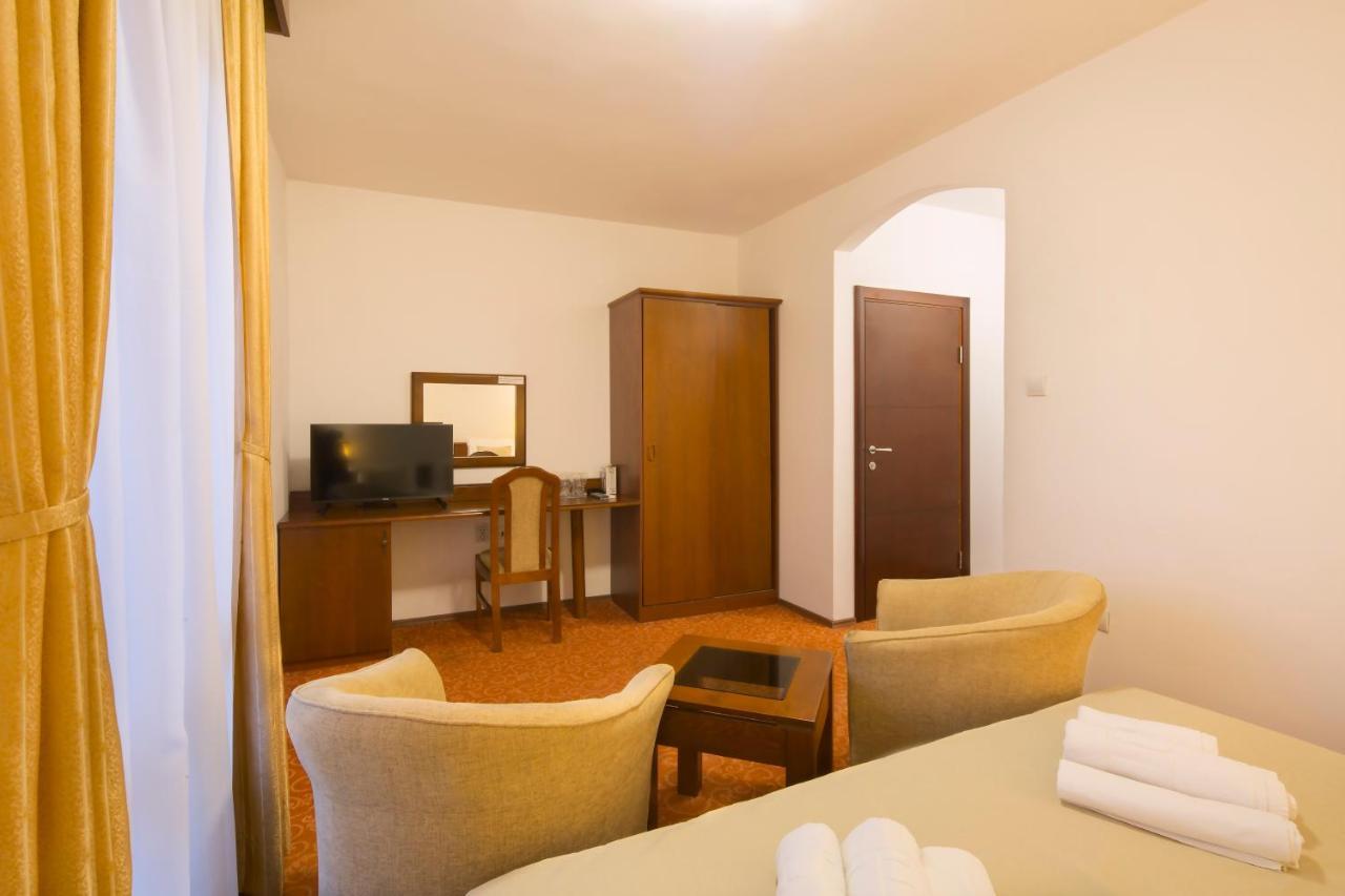 Villa Ljubanovic Budva Ngoại thất bức ảnh