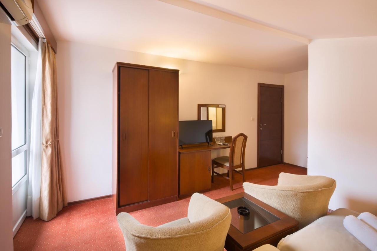 Villa Ljubanovic Budva Ngoại thất bức ảnh