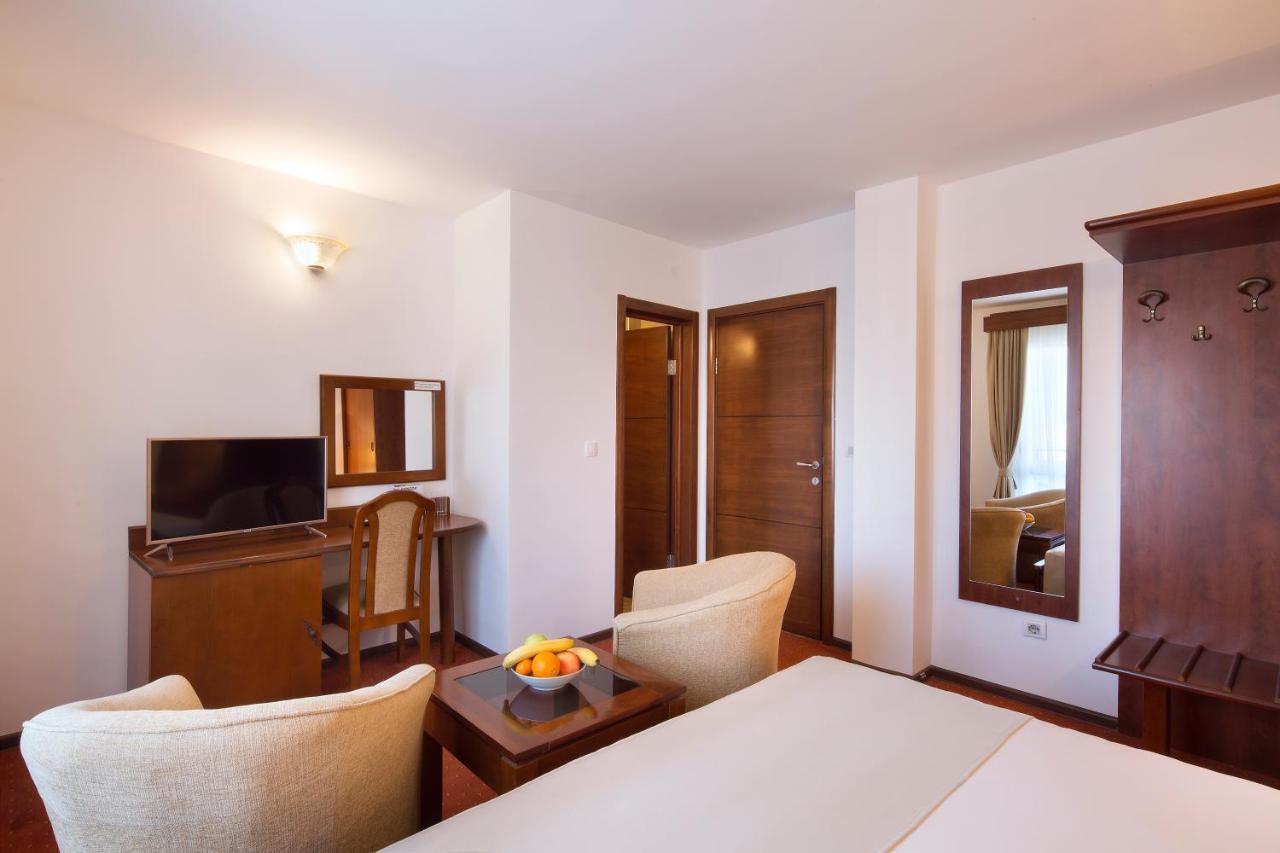 Villa Ljubanovic Budva Ngoại thất bức ảnh